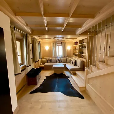 Zubiana Villa Cortina dʼAmpezzo